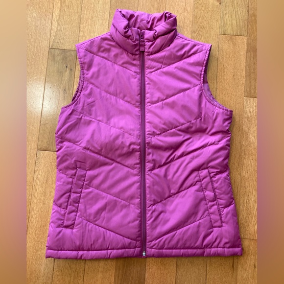 (5) Lands’ End Puffer Vests, Size Small - Picture 2 of 7